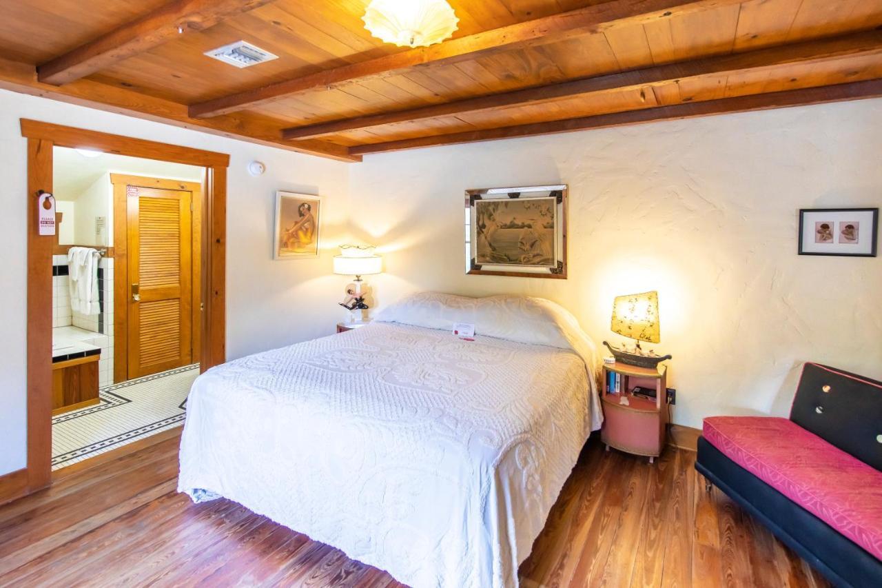 غرايتون بيتش Hibiscus Coffee & Guesthouse المظهر الخارجي الصورة