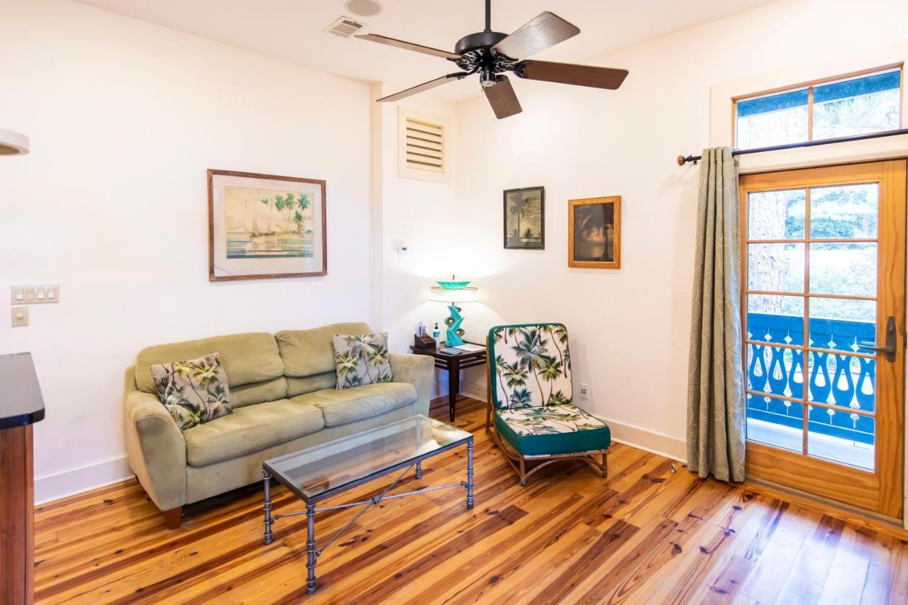 غرايتون بيتش Hibiscus Coffee & Guesthouse المظهر الخارجي الصورة